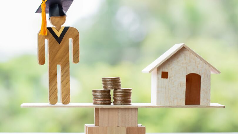 Student Loans Coins Stacked Home Mortgage Expensive Balancing
